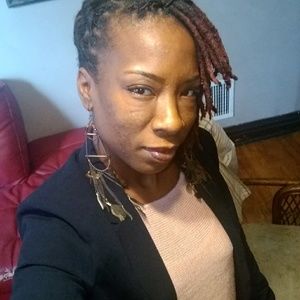 Meet your Posher, Tamika